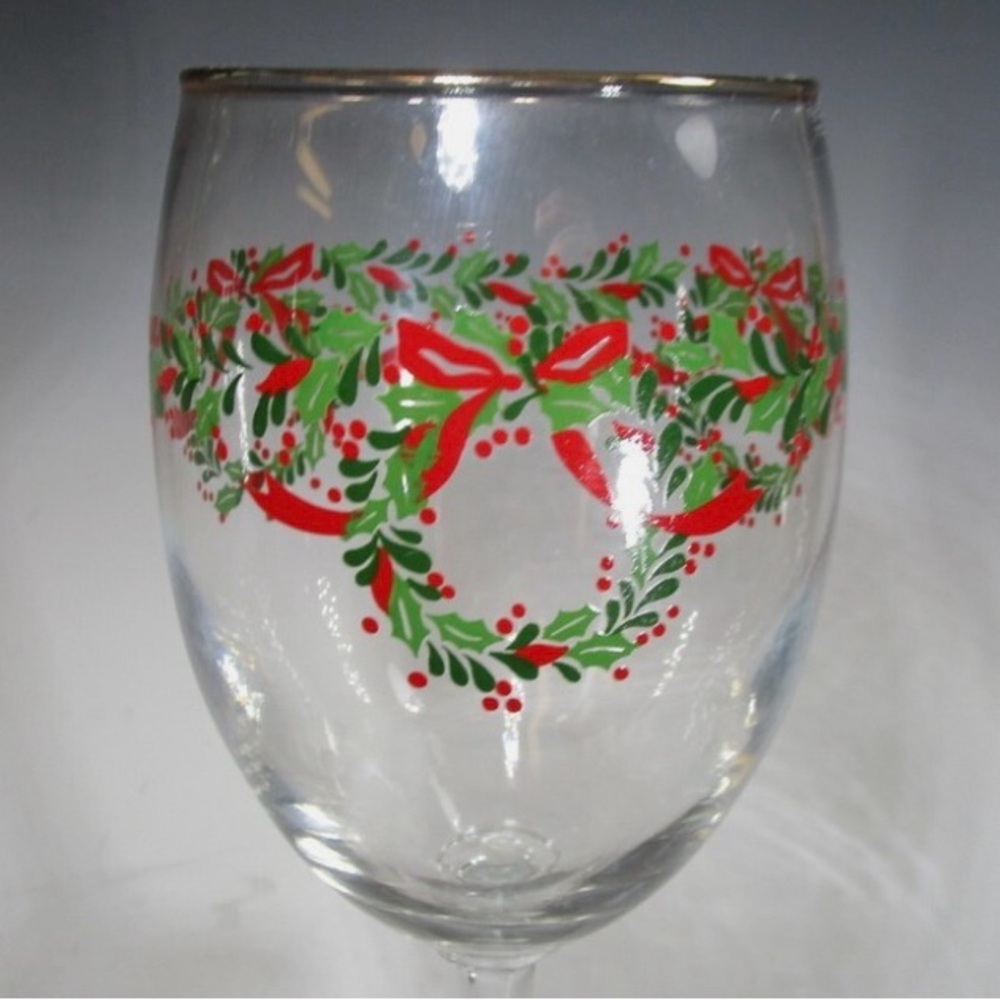 Vintage Festive Holiday Wreath 🍷 wine glasses 10